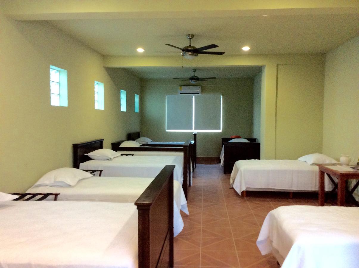 Casa Paloma Blanca Hostel Isla Mujeres Exteriör bild